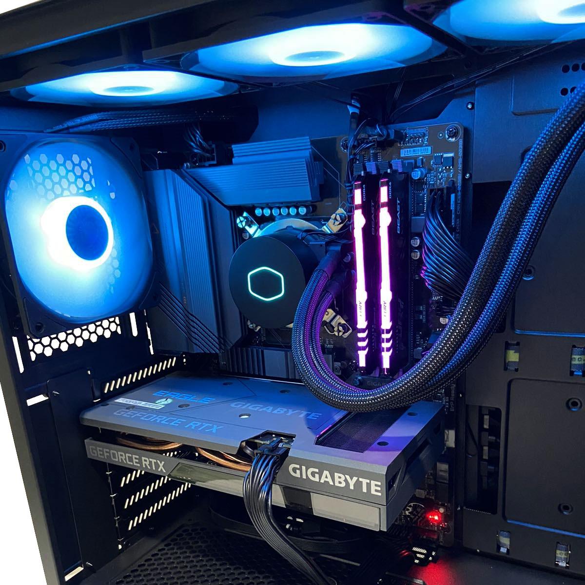 Sophos DF600 Flux Gaming PC | i7-12700KF | 16 GB RAM | 500 GB SSD | RTX 3060 | Windows 11 Home