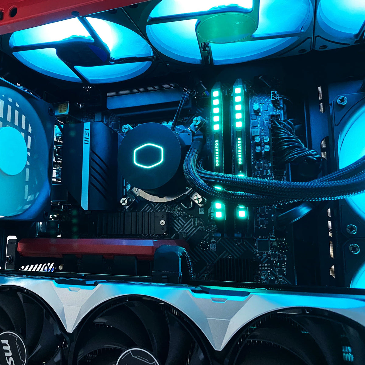 Ultra Y40 V3 Desktop Gaming PC | Intel Core i7 13700KF | 32GB RAM | 1TB SSD | RTX 4070 Ti | Windows 11 Home