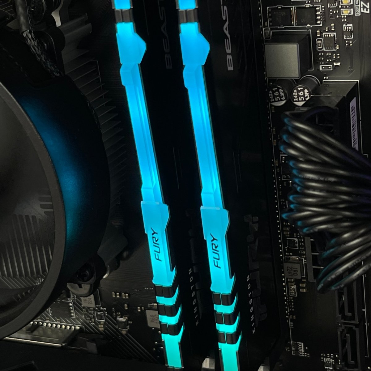 IGaming Ryzen 5 5600 | RTX 4070S/4070 Ti super | Apex DF700