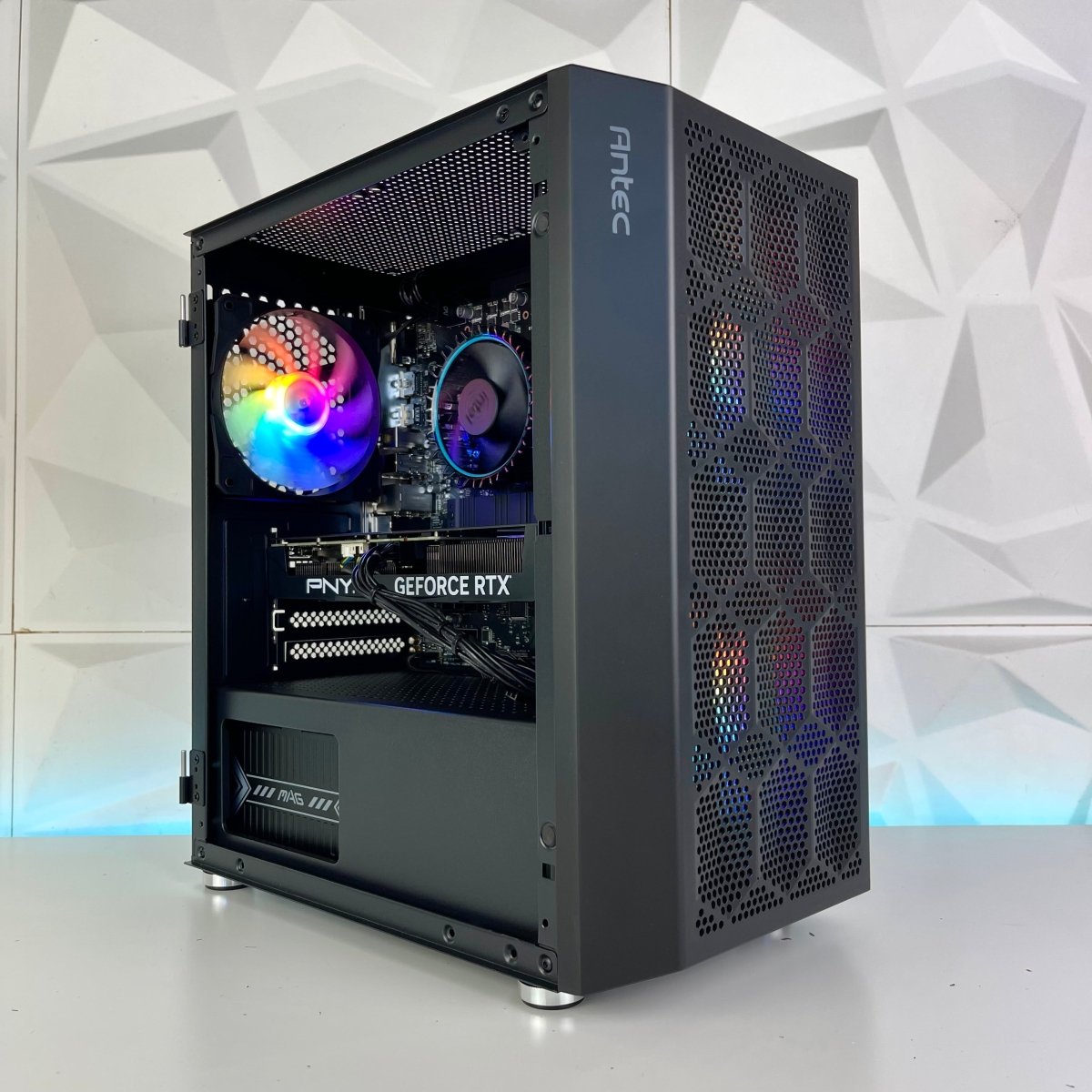 IGaming Ryzen 5 5500 | RTX 4060-4060Ti | Phantom NX200M