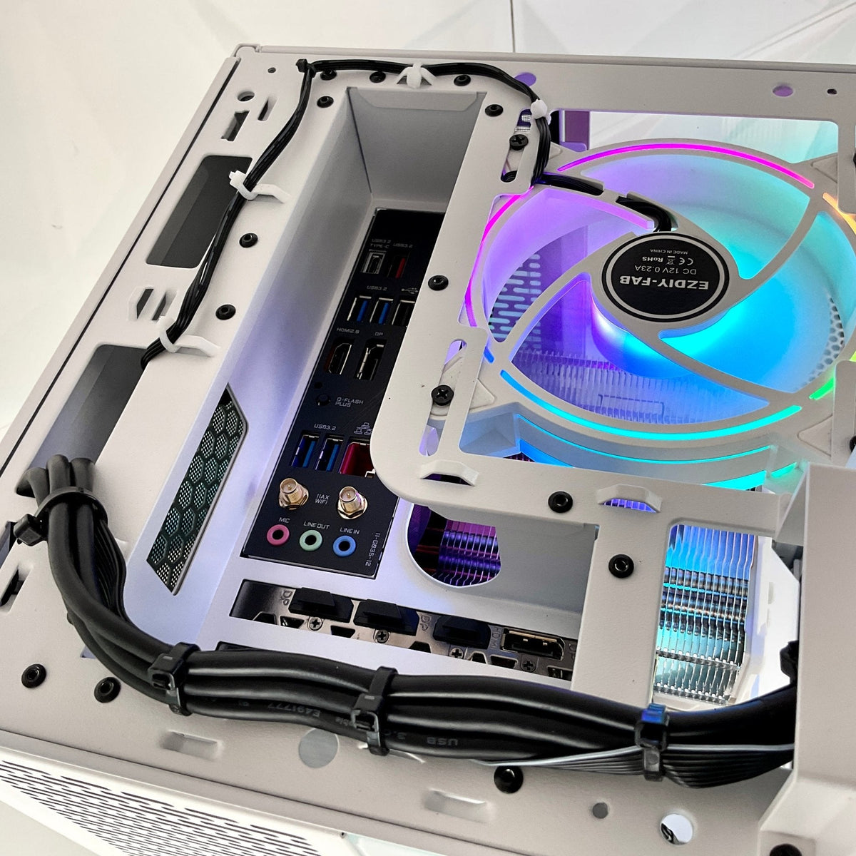 I Gaming Computer | RTX 4060-4070 Ti | Ryzen 7 5700x | Thermaltake TG-100
