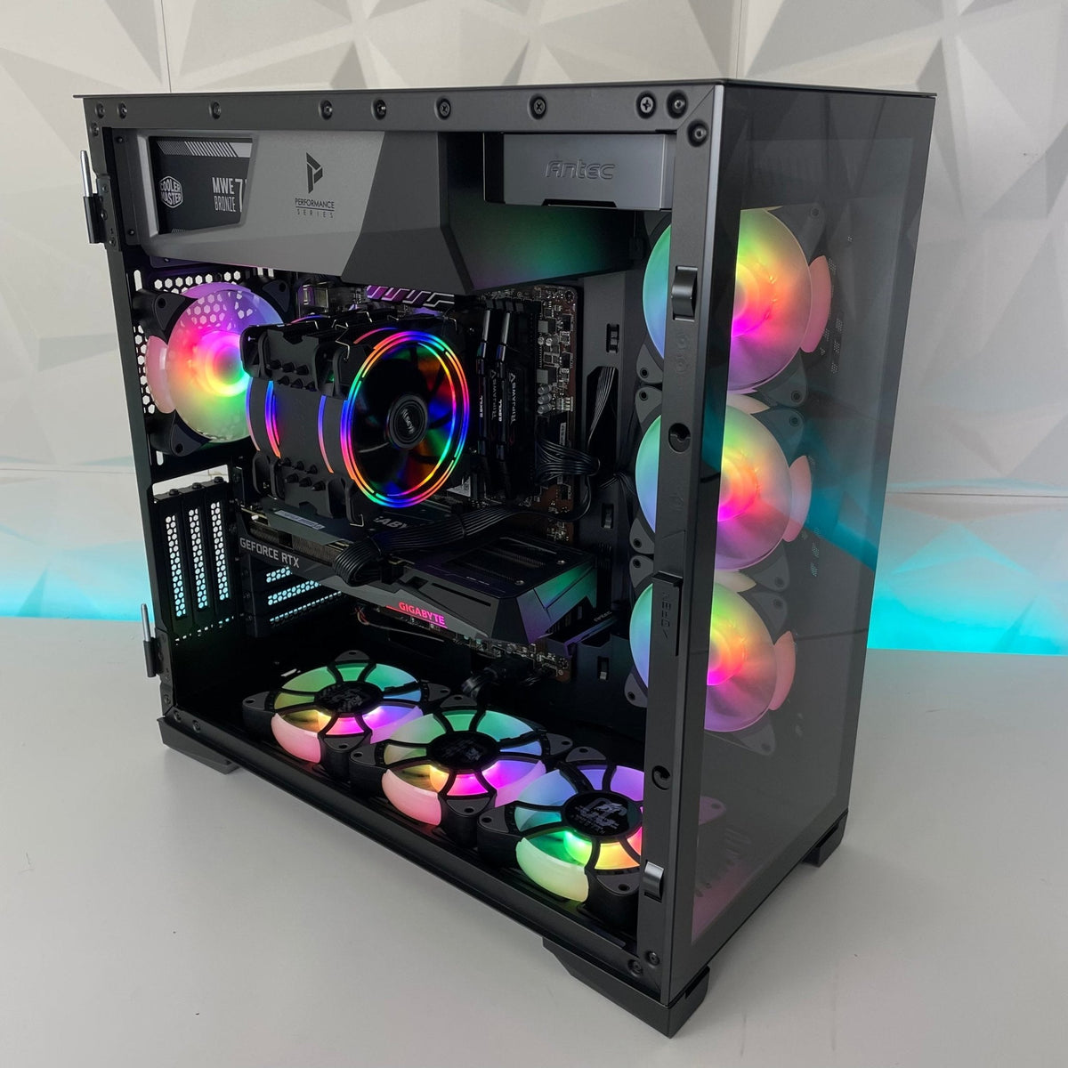 IGaming RTX 4060 Ti/ RTX 4070S | Intel 12th Gen 12600KF | P120 Black