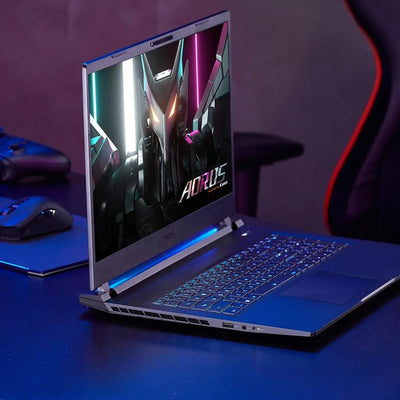 Gigabyte Aorus 17 BSF-73PH654SH Gaming Laptop (Black) | 17.3" QHD (2560x1440) 240Hz | i7 13700H | 16GB RAM | RTX 4070 | 1TB SSD | Windows 11 Home | Gigabyte Aorus G2 Backpack