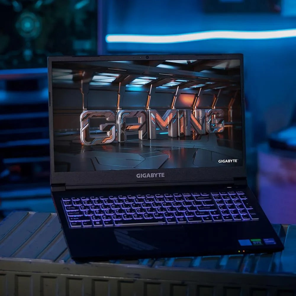 Gigabyte G5 KF5-53PH383SH Gaming Laptop| 15.6" FHD | i5-13500H | 8GB RAM | 512GB SSD | RTX 4060 | Windows 11 Home  |  Gigabyte GBP57S Gaming Backpack | Free Adata 8GB DDR5 4800MHZ SODIMM Memory Module
