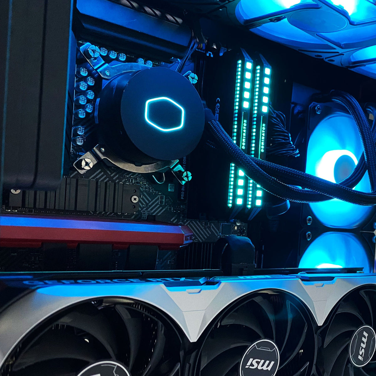 Ultra Y40 V3 Desktop Gaming PC | Intel Core i7 13700KF | 32GB RAM | 1TB SSD | RTX 4070 Ti | Windows 11 Home