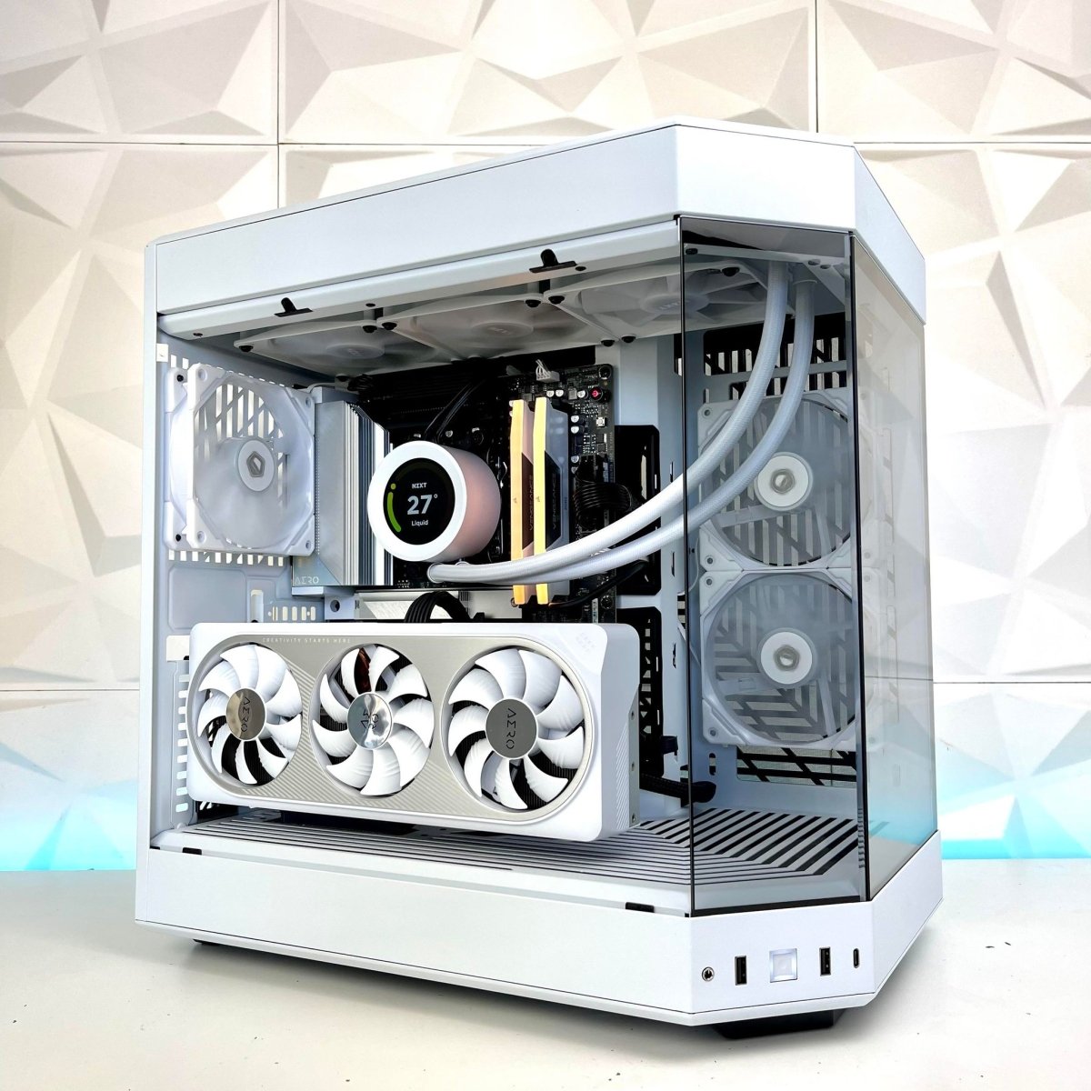 IGaming Intel Core i7/i9 14900KF | RTX 4070Ti-4090 | 32GB DDR5 Ram | Hyte Y60 Snow