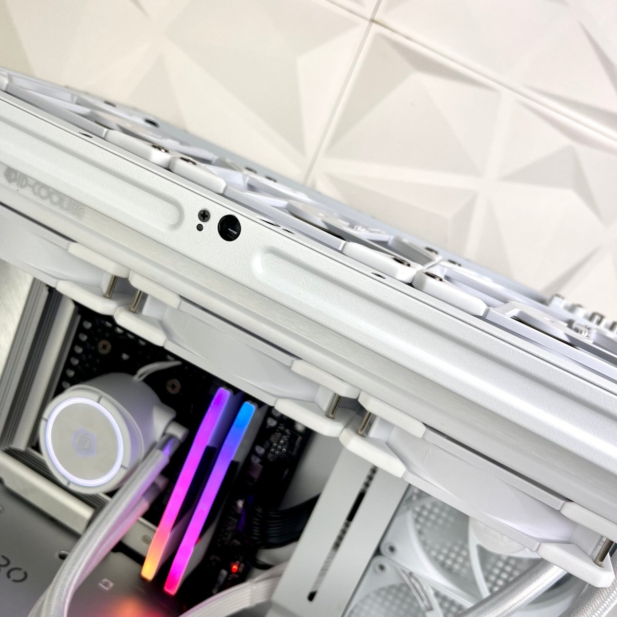 IGaming Ryzen 7/9 7950X3D | RTX 4070Ti-4090 | H9 S-Performance