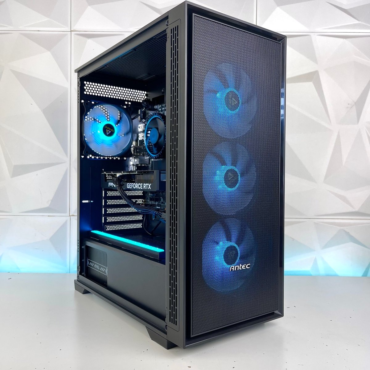 IGaming Ryzen 5 7600 | RTX 4060-4070 Super | 32GB DDR5 | AX81 Ultra