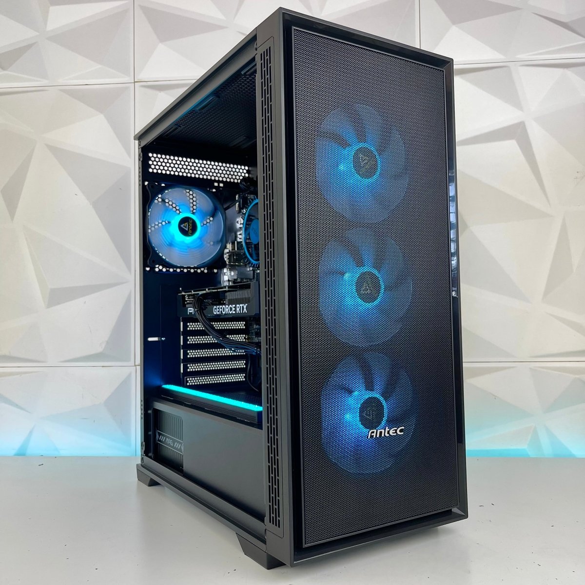 IGaming Ryzen 5 7600 | RTX 4060-4070 Super | 32GB DDR5 | AX81 Ultra