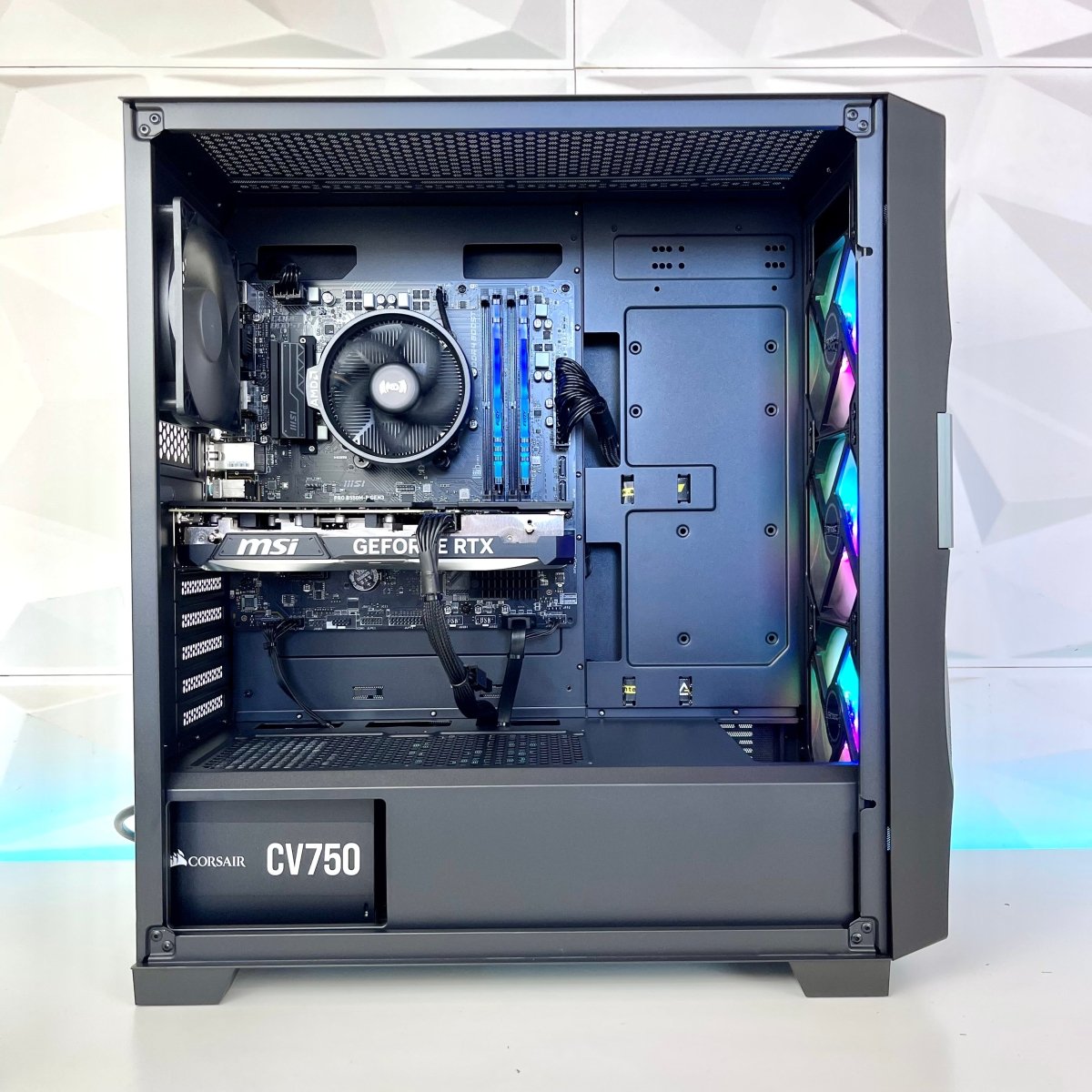 IGaming Ryzen 5 5600 | RTX 4070S/4070 Ti super | Apex DF700