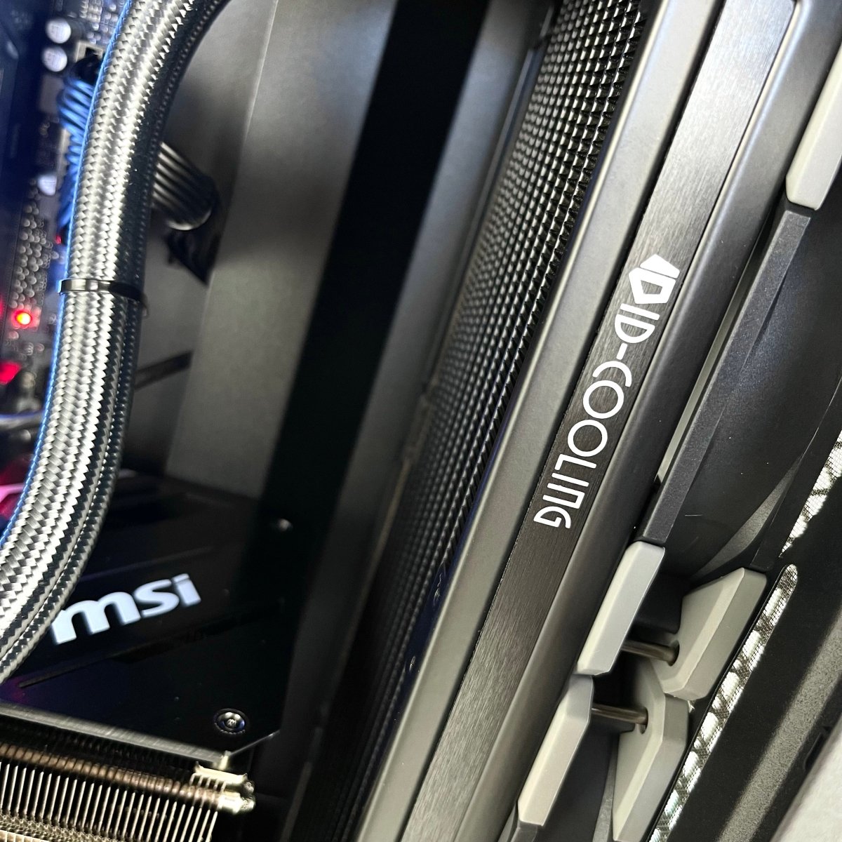 IGaming Ryzen 7 7800X3D | RTX 4080/4090 | 32GB DDR5 Black Assassin Pro