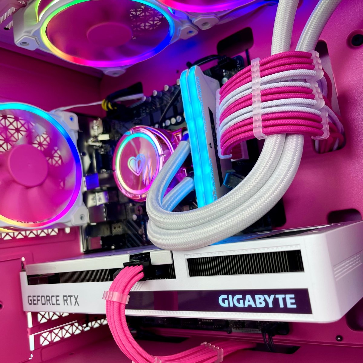 IGaming Ryzen 5 5600 | RTX 4060/4060 Ti | Gamer Pink