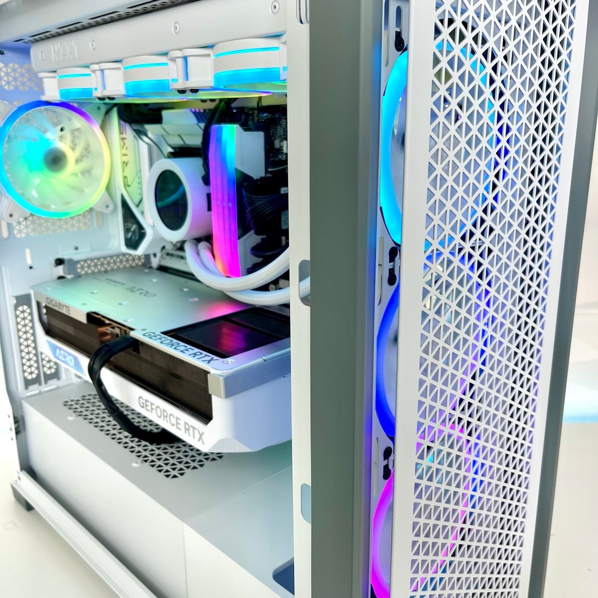 Titanium Prime PC | Intel Core i7 14700KF | RTX 4070Ti/4080/4090 | 32gb / 64GB 6000mhz Ram