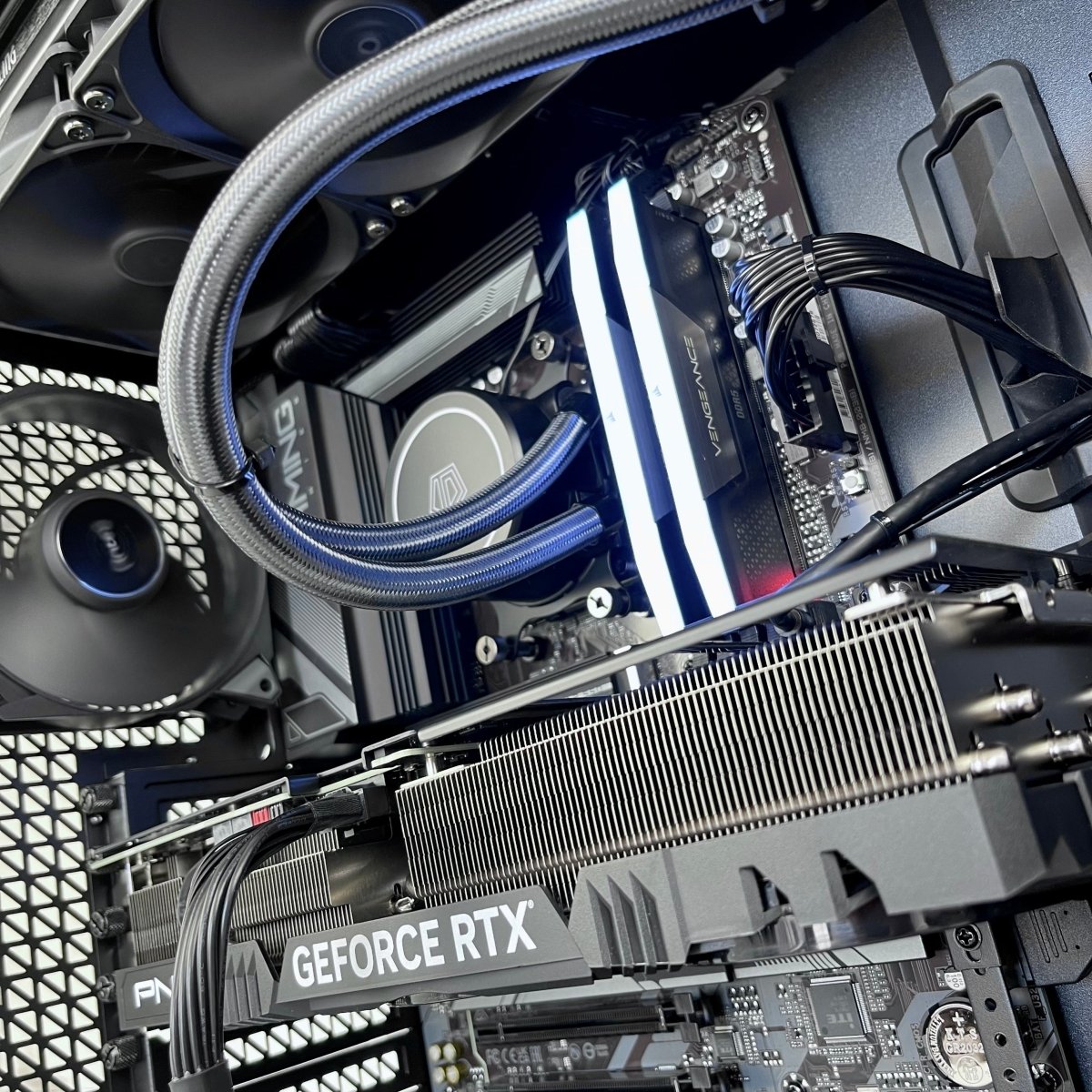 IGaming Ryzen 7 7700X/3D | RTX 4070Ti super/4080 | 32GB DDR5 6000mHz | Stealthy Ninja
