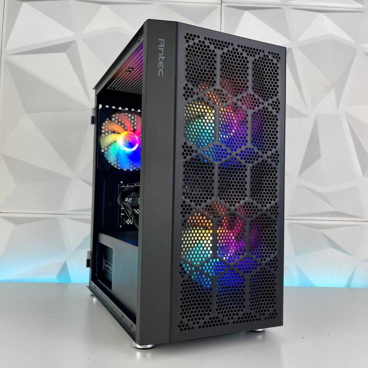 [BIG SALE] IGaming Ryzen 5 5600 | RTX 4070 Super | Dark Phantom NX200M
