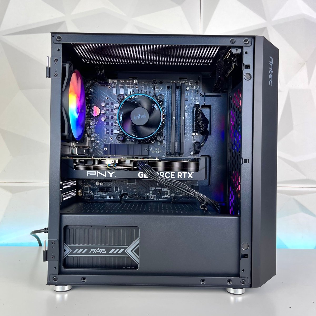 [BIG SALE] IGaming Ryzen 5 5600 | RTX 4070 Super | Dark Phantom NX200M