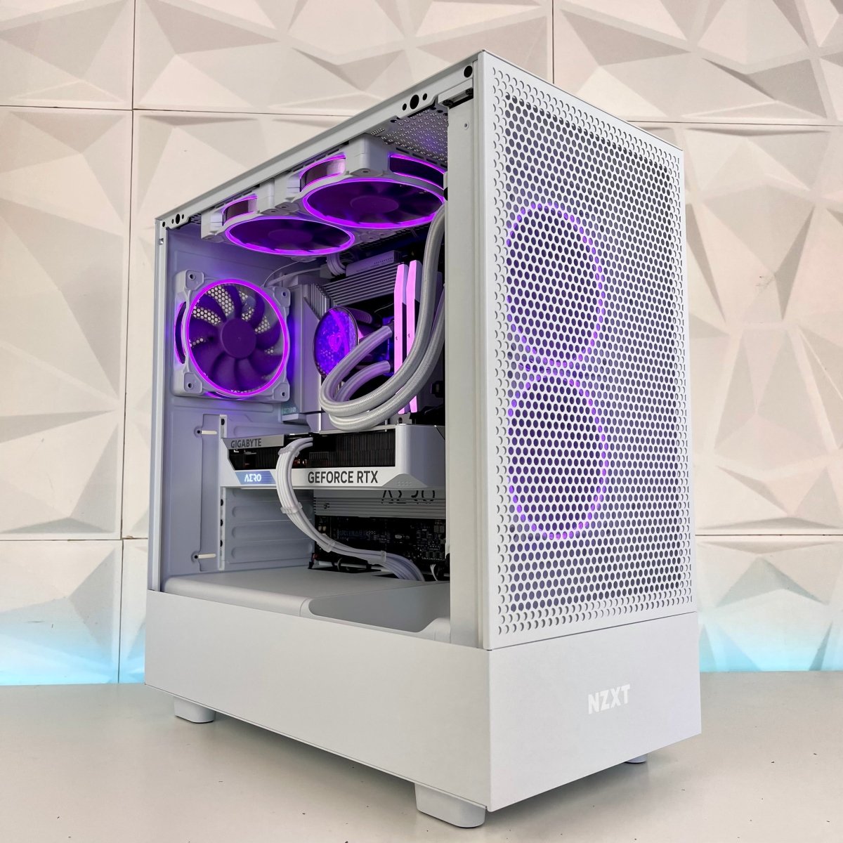IGaming Core i5/i7 14700KF | RTX 4060/4070 Ti | 32GB DDR5 | H5 Purflow