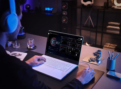 Asus ROG Zephyrus G15 (2022) GA503RW-HQ081WS Laptop (Moonlight White) | 15.6" WQHD | Ryzen™ 7 6800HS | 16GB DDR5 RAM | 1TB M.2 SSD | RTX 3070 Ti | Windows 11 Home | MS Office H&S 2021 | Gaming Mouse | Backpack | Type-C PD Adapter