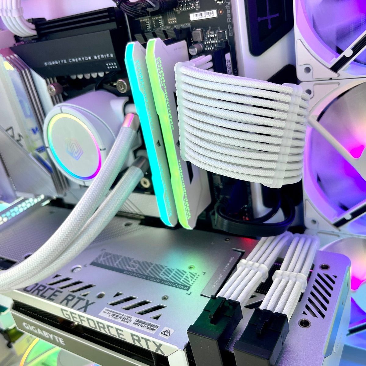 IGaming Intel Core i7 14700KF | RTX 4070/4070 Ti | Divine Light