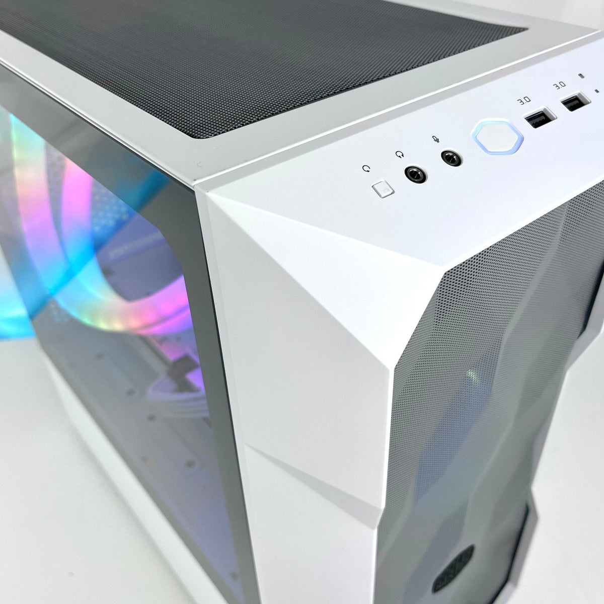 IGaming Intel Core i5 | RTX 4060/4060 Ti | TD300 Crystal White
