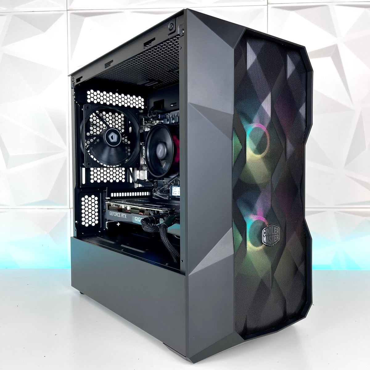 IGaming Ryzen 5 5600 | RTX 4060/4060 Ti | TD300 Crystal Dark