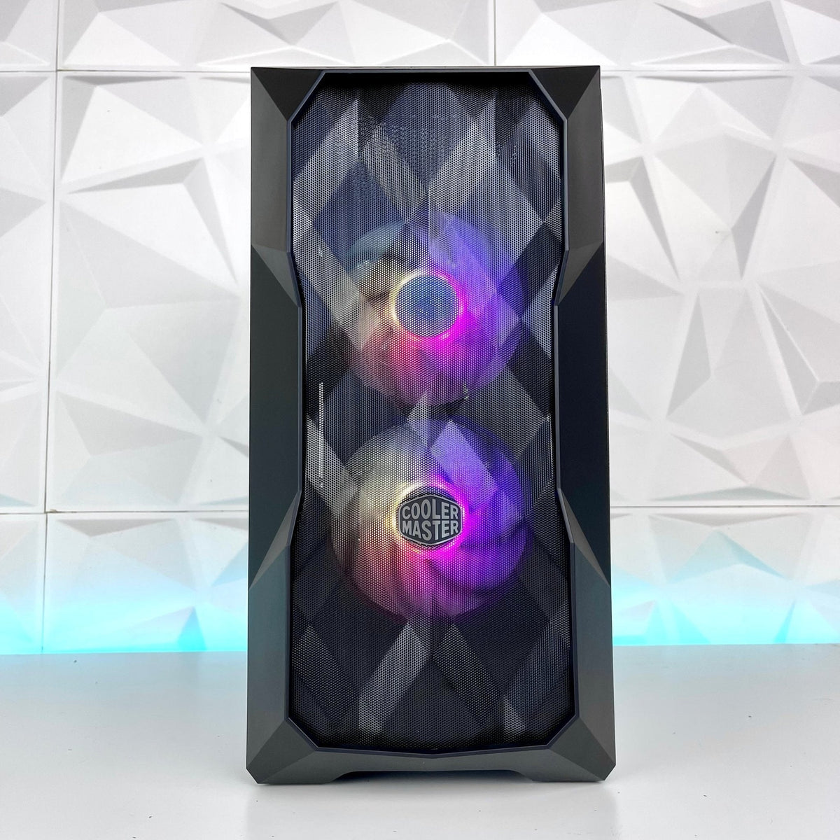 IGaming Ryzen 5 5600 | RTX 4060 Ti/4070S | TD300 Crystal Dark
