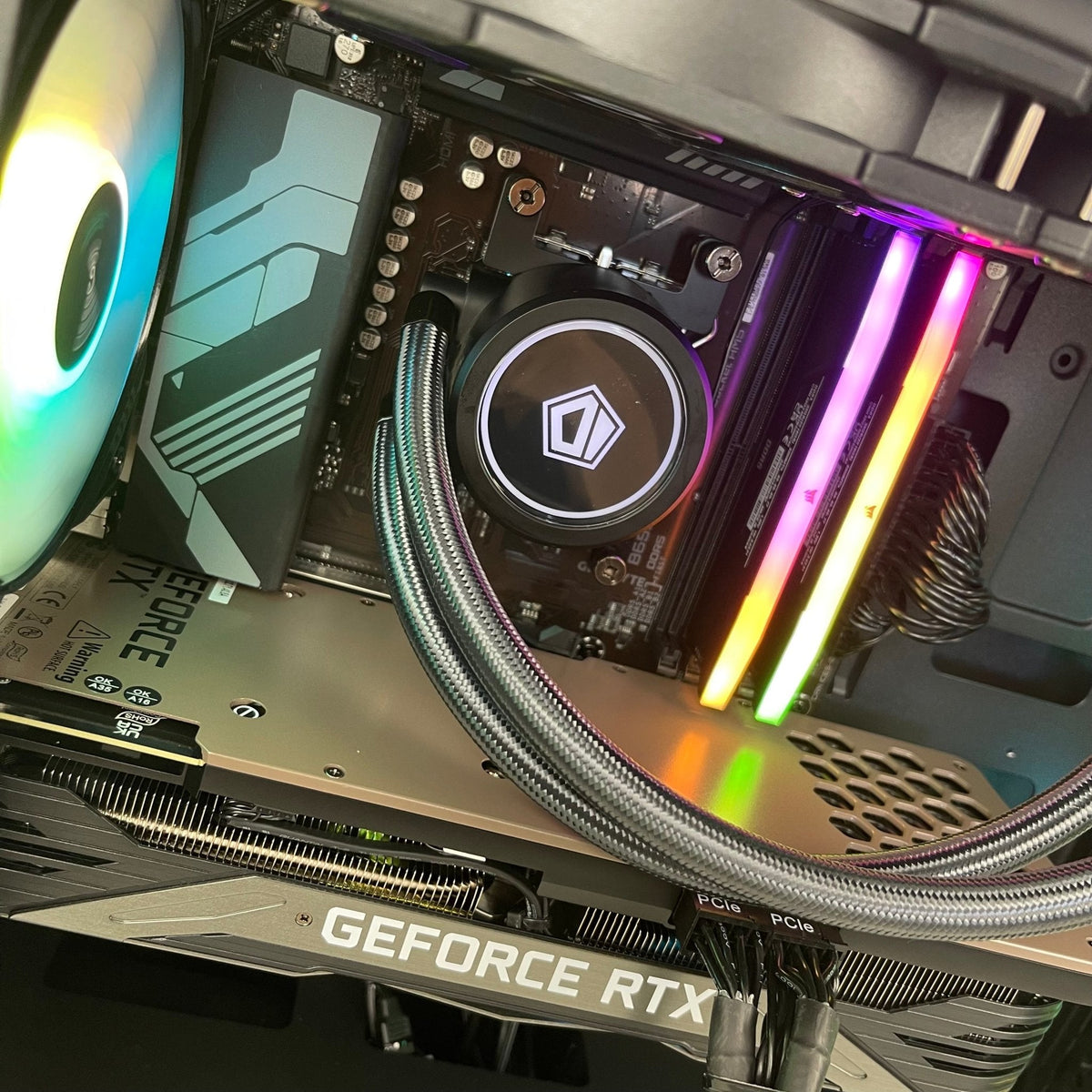 IGaming Ryzen 5 7600X | RTX 4060 Ti-4070 Ti super | 32GB DDR5 Devastator