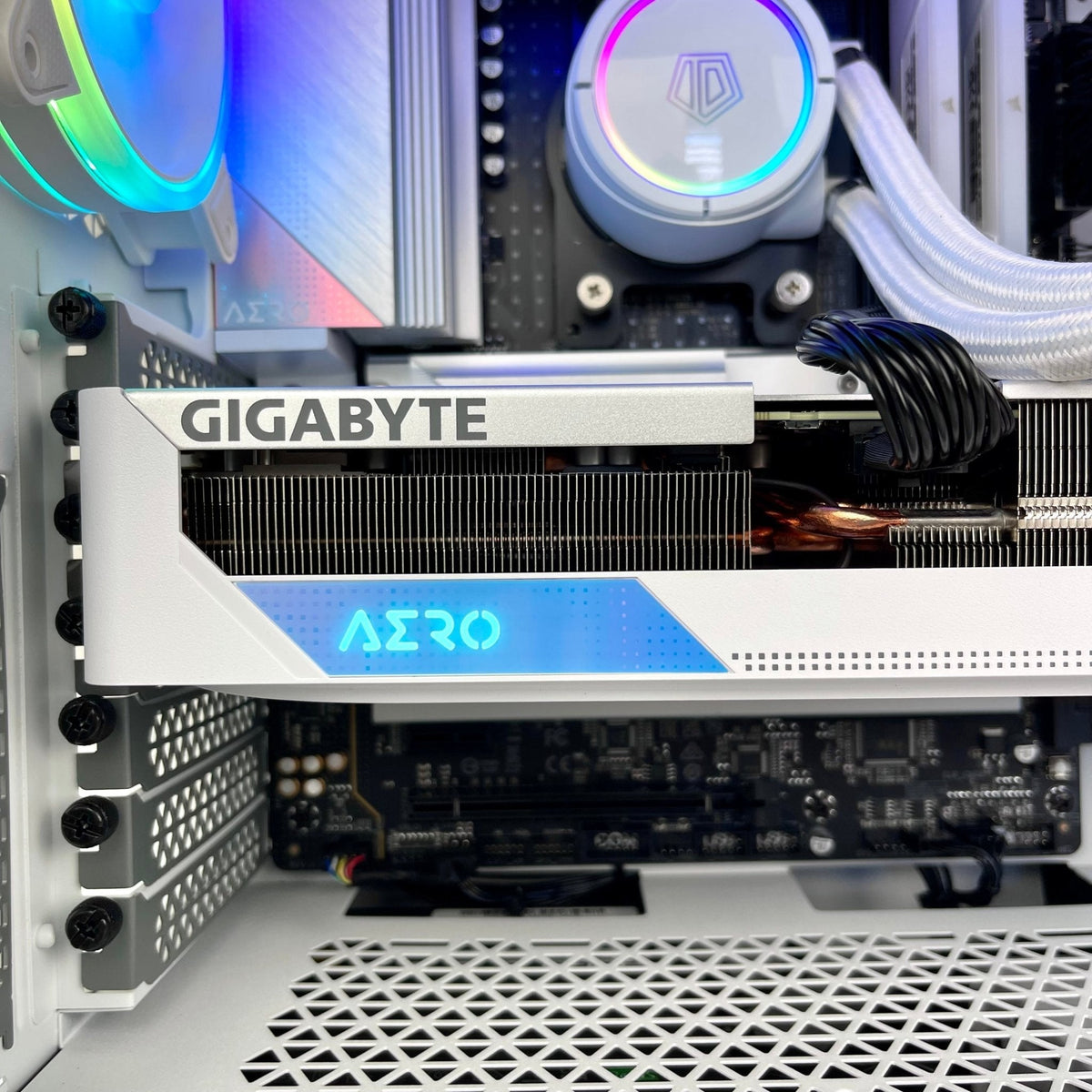 IGaming Ryzen 7 7700x | RTX 4070 Ti | 32GB DDR5 ArcticBlaze 4000D