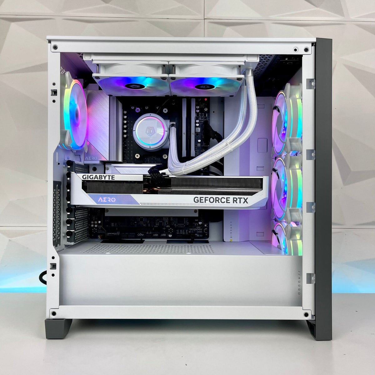IGaming Ryzen 7 7700x | RTX 4070 Ti | 32GB DDR5 ArcticBlaze 4000D