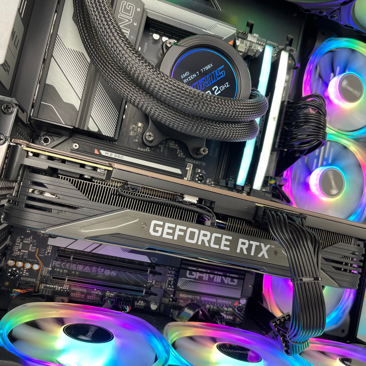 IGaming Ryzen 7 7700X | RTX 4070 Super-4080 | 32GB DDR5 Lian-Li Master
