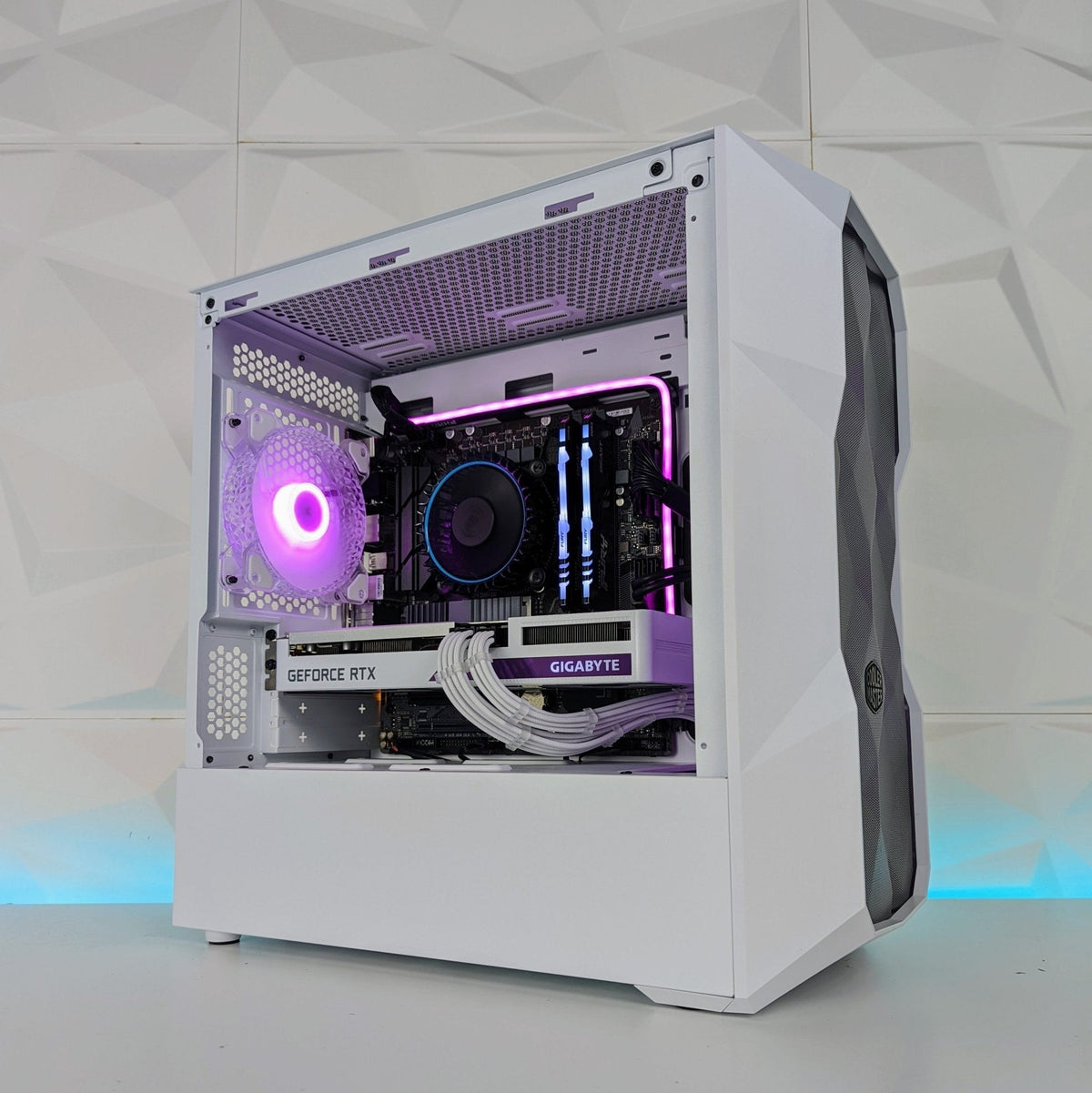 IGaming Core i5 12400F | RTX 4060/4060 Ti | White TD300