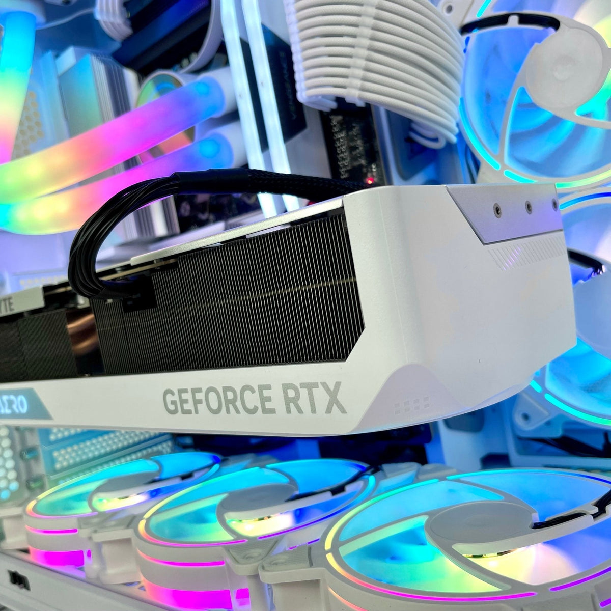 Ultimate Gaming Computer | Ryzen 9 7900X | RTX 4080 Aero | 32Gb 6000mhz | Everest